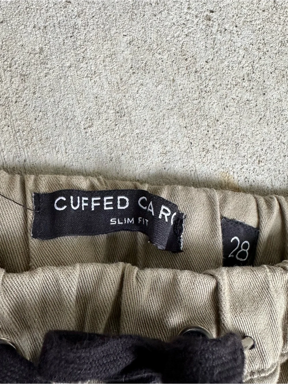 Men's Olive Green Cuffed Cargo brand Shorts with Drawstring size 28 Waist